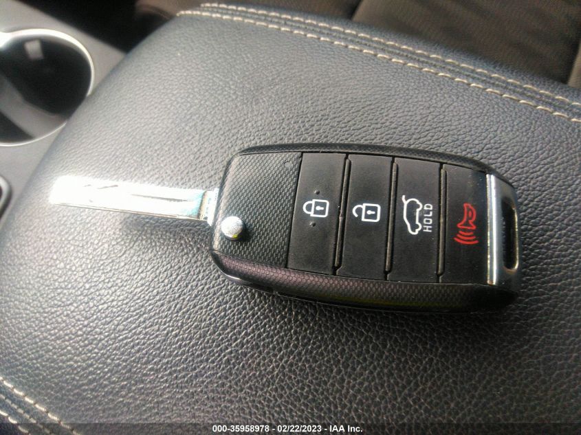 2019 KIA SPORTAGE LX - KNDPM3AC4K7567755