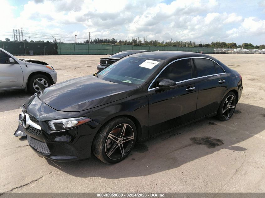 2021 MERCEDES-BENZ A-CLASS A 220 W1K3G4FB0MJ320689