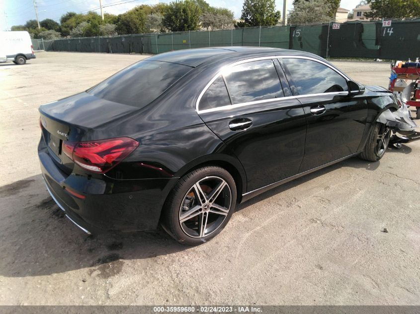 2021 MERCEDES-BENZ A-CLASS A 220 W1K3G4FB0MJ320689