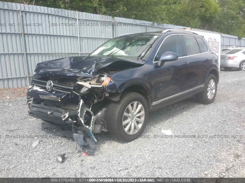 2013 VOLKSWAGEN TOUAREG SPORT WVGEF9BP9DD007879