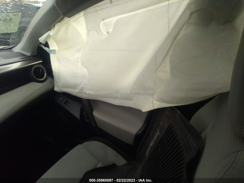 2017 TOYOTA RAV4 XLE - JTMRFREVXHJ164991