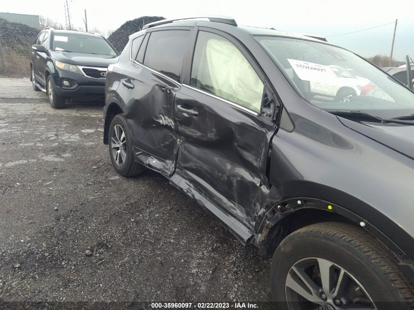 2017 TOYOTA RAV4 XLE - JTMRFREVXHJ164991