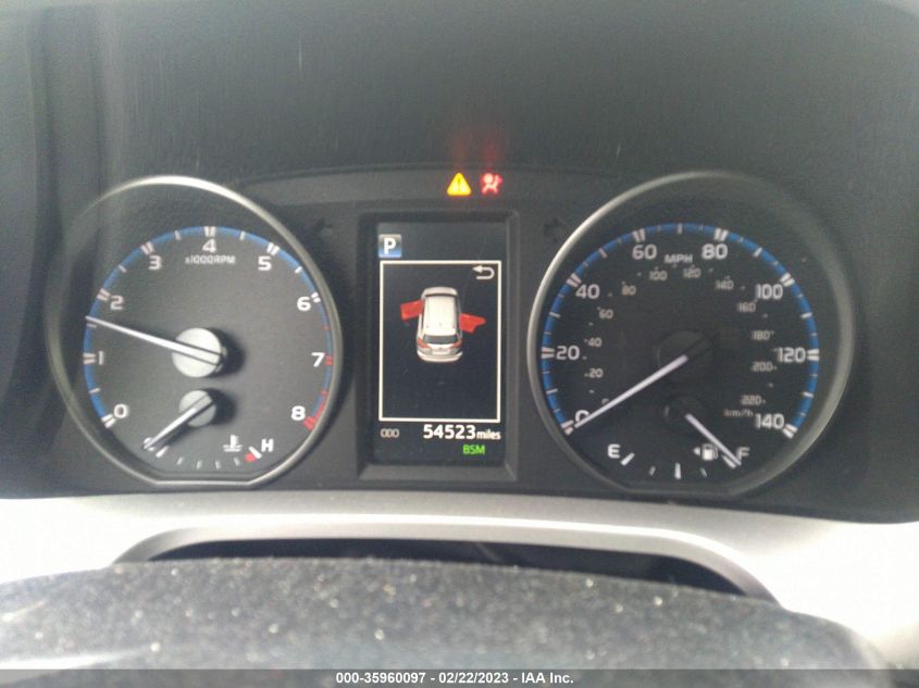 2017 TOYOTA RAV4 XLE - JTMRFREVXHJ164991