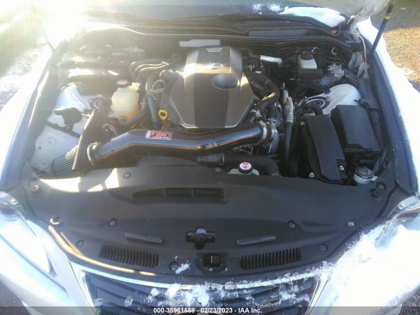 2016 LEXUS IS 200T JTHBA1D24G5018388