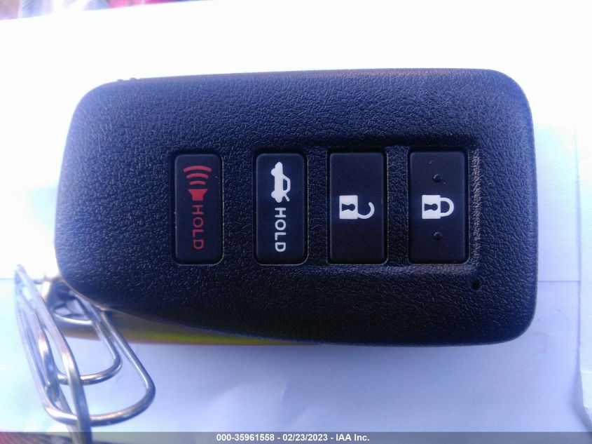 2016 LEXUS IS 200T JTHBA1D24G5018388