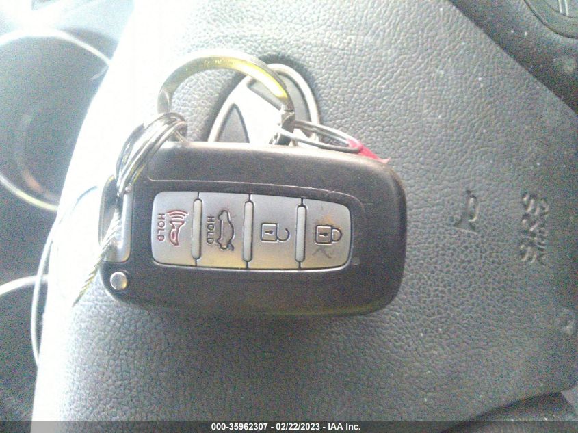 2013 HYUNDAI SONATA HYBRID LIMITED - KMHEC4A4XDA076343