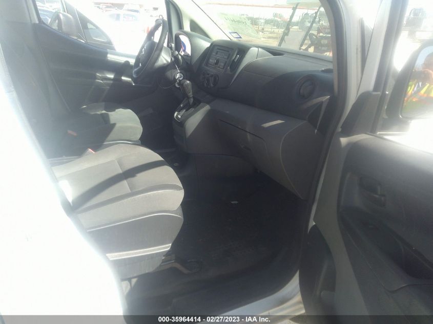 2015 NISSAN NV200 S - 3N6CM0KN9FK728831