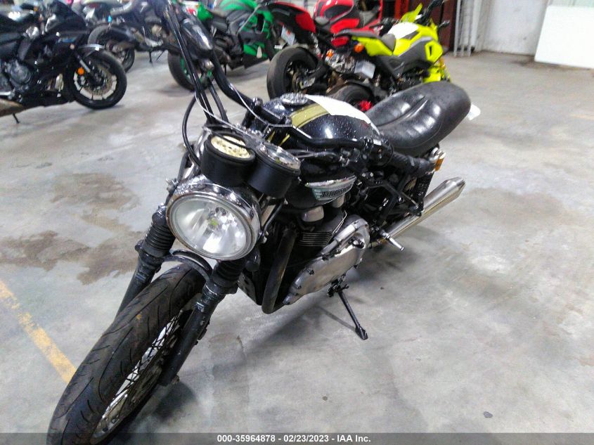 2014 TRIUMPH MOTORCYCLE THRUXTON - SMT920K14ET632028