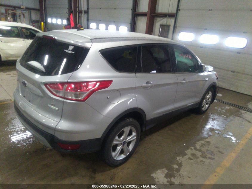 2015 FORD ESCAPE SE - 1FMCU0GXXFUB03265