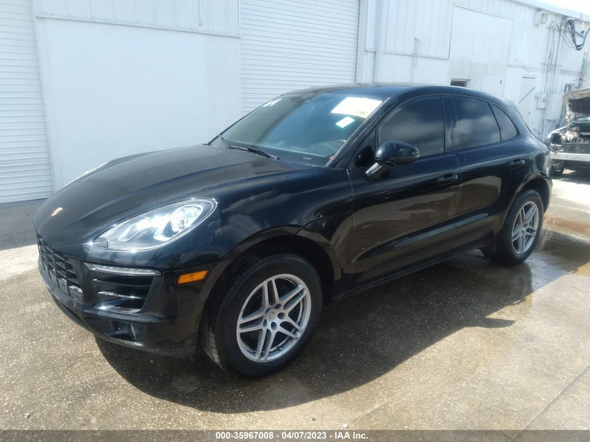 VIN WP1AA2A57JLB19086 2018 PORSCHE MACAN