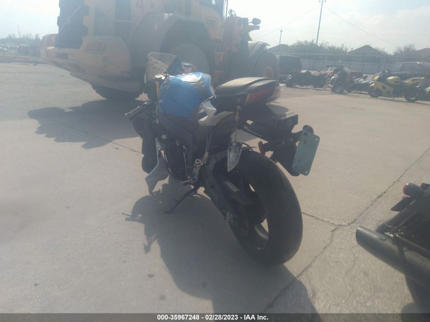 2011 SUZUKI GSX750 - JS1GR7MA8B2103071