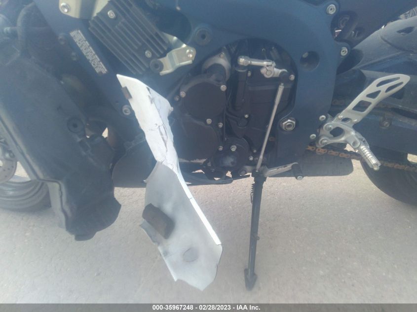 2011 SUZUKI GSX750 - JS1GR7MA8B2103071