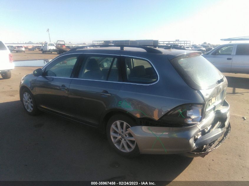 2013 VOLKSWAGEN JETTA SPORTWAGEN SE - 3VWPP7AJ1DM641796