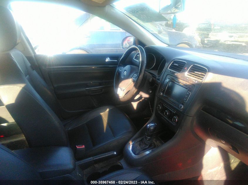 2013 VOLKSWAGEN JETTA SPORTWAGEN SE - 3VWPP7AJ1DM641796