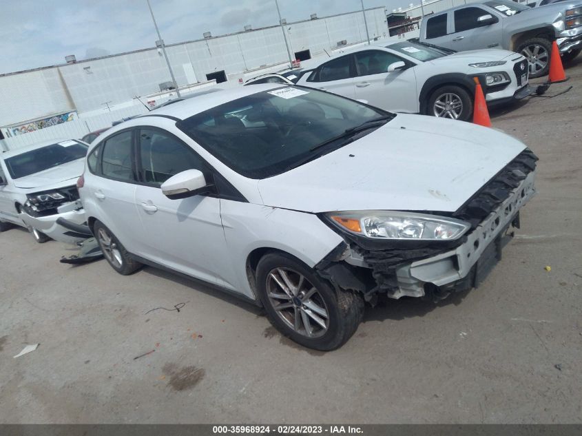 2015 FORD FOCUS SE - 1FADP3K20FL252289