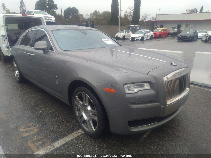 SCA664S5XHUX54236 ROLLS-ROYCE GHOST 2017
