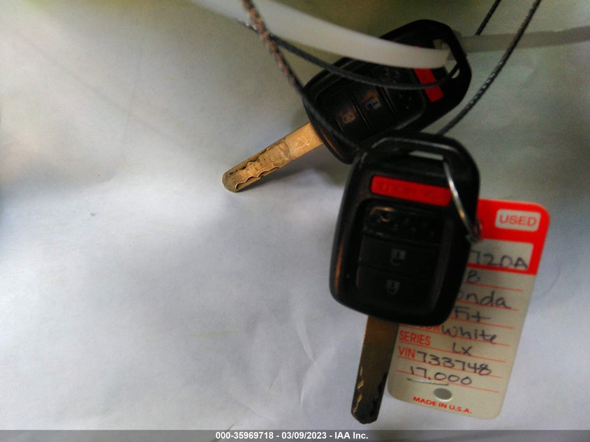 VIN 3HGGK5H48JM733748 2018 HONDA FIT LX