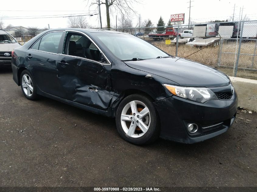 VIN 4T1BF1FKXEU841485 2014 TOYOTA CAMRY no.1