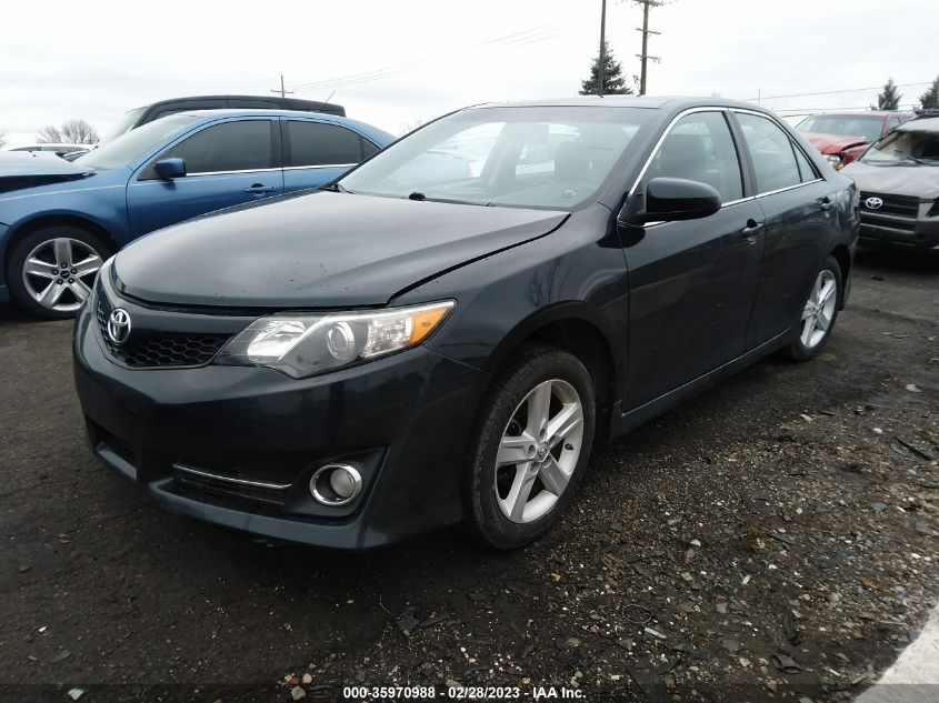 VIN 4T1BF1FKXEU841485 2014 TOYOTA CAMRY no.2