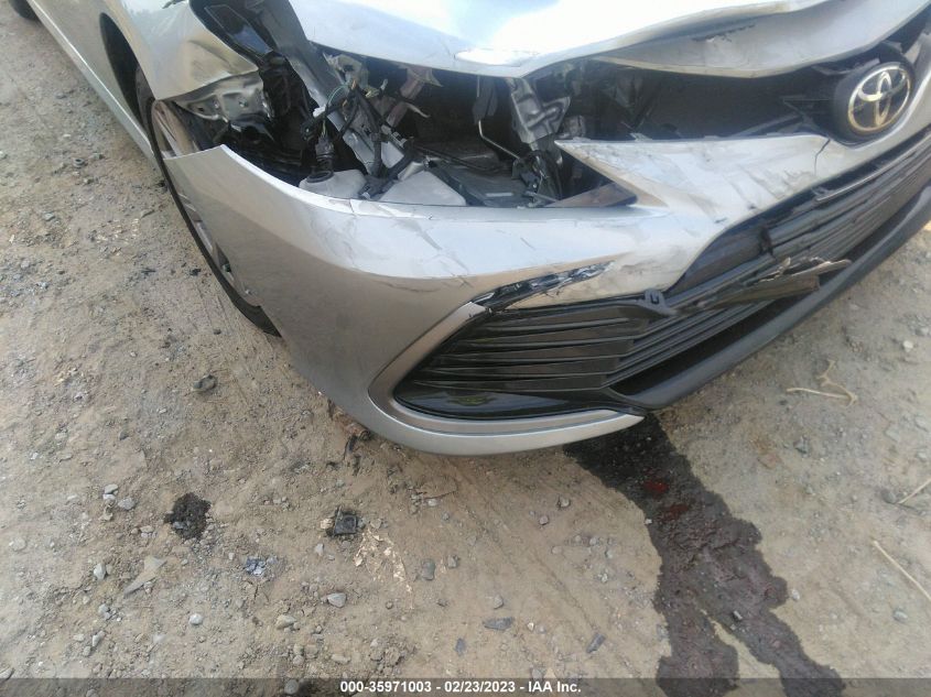 2021 TOYOTA CAMRY LE - 4T1C11AKXMU445565