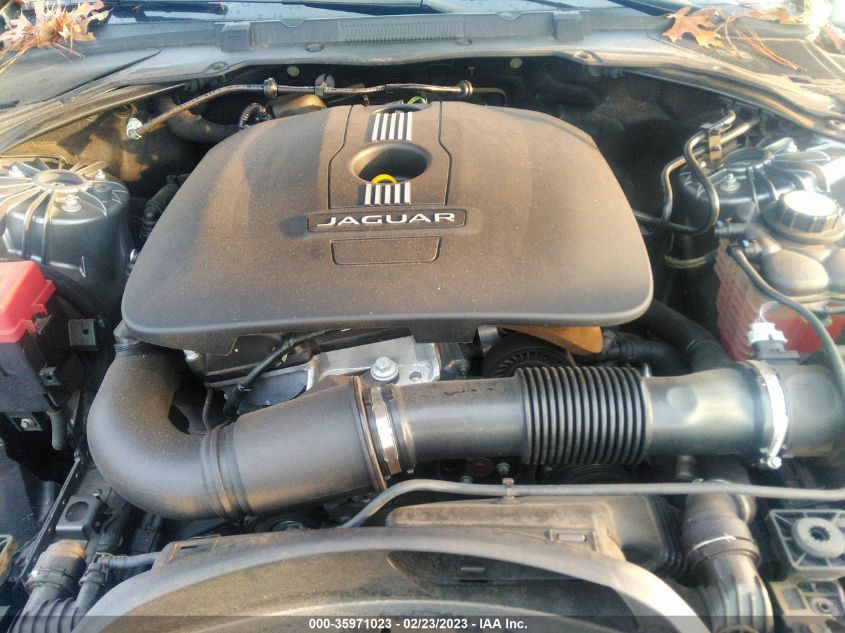 2017 JAGUAR XE 25T PRESTIGE - SAJAE4BG3HA964199