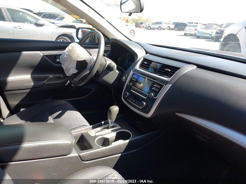 VIN 1N4AL3AP9HC184847 2017 NISSAN ALTIMA 2.5 SV