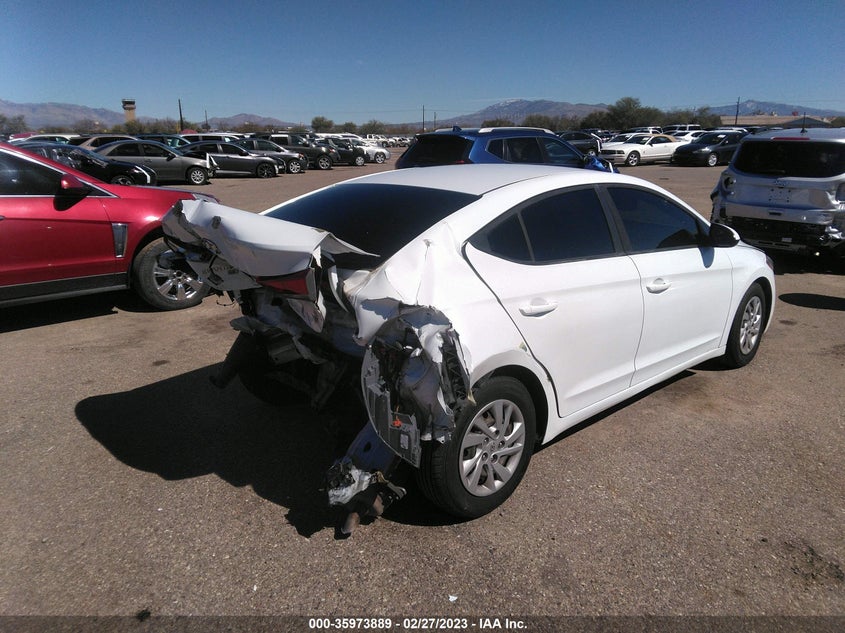 VIN 5NPD74LF8JH301494 2018 HYUNDAI ELANTRA SE