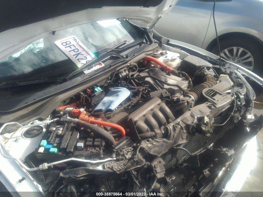 2019 HONDA INSIGHT LX 19XZE4F11KE005167