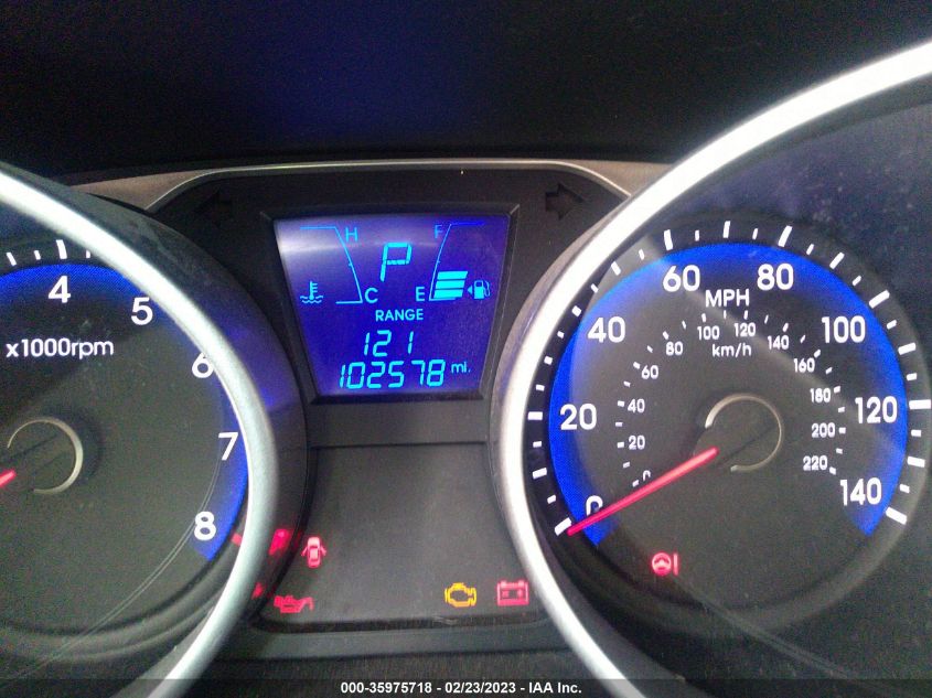 2014 HYUNDAI TUCSON SE - KM8JU3AG2EU800140