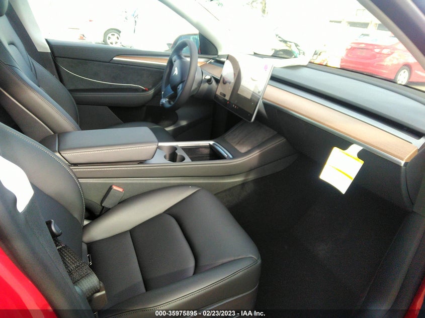 VIN 7SAYGDEE4PF617846 2023 TESLA MODEL Y LONG RANGE
