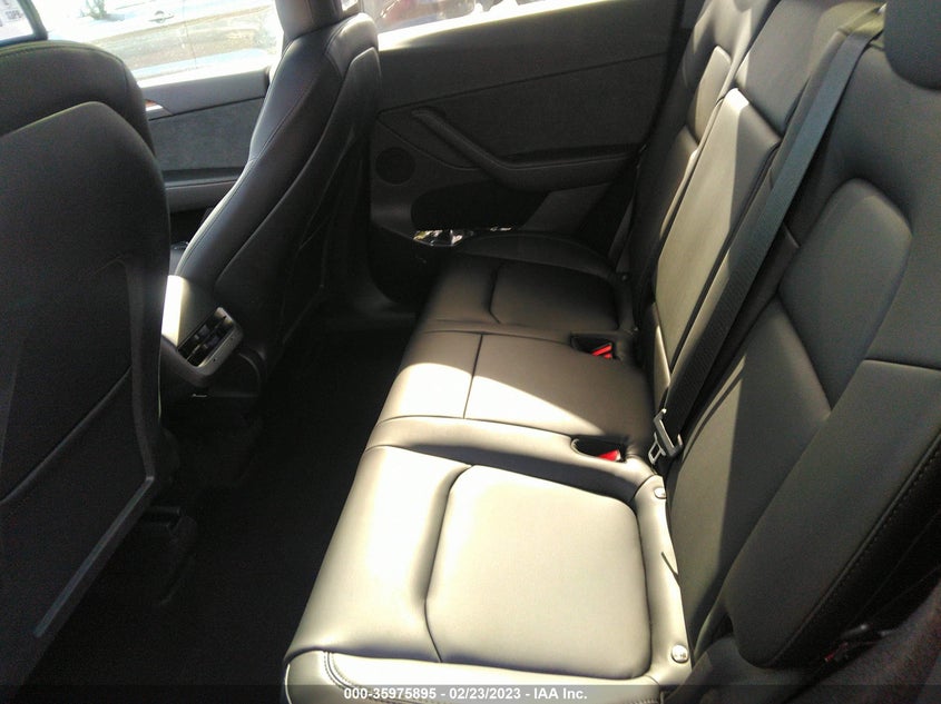 VIN 7SAYGDEE4PF617846 2023 TESLA MODEL Y LONG RANGE