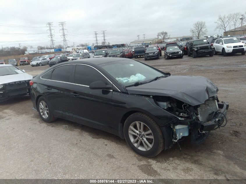 2015 HYUNDAI SONATA 2.4L SE - 5NPE24AF3FH210596