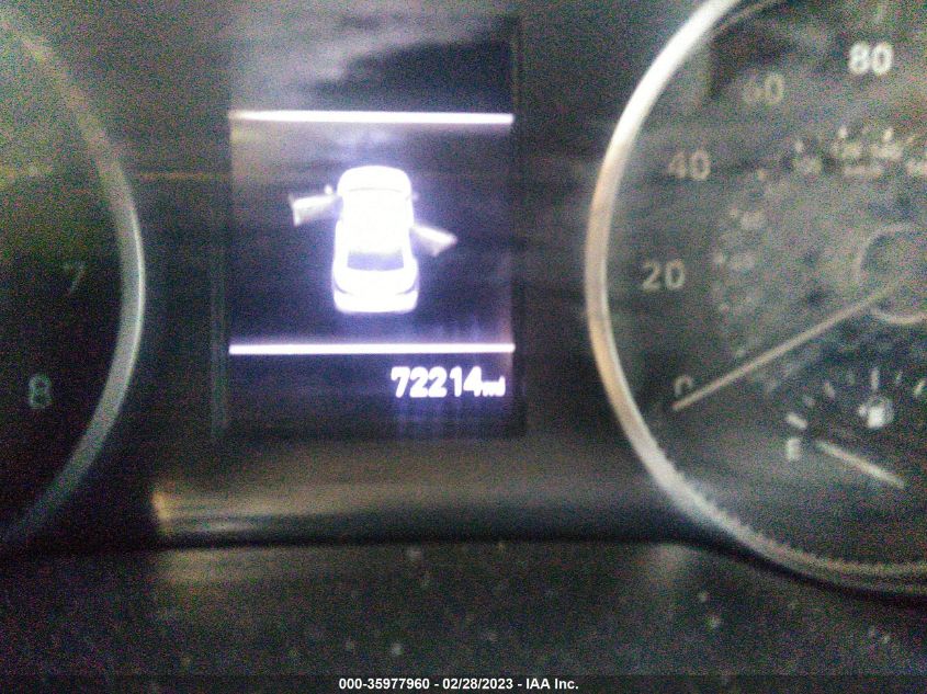 2019 HYUNDAI ELANTRA SEL - KMHD84LF1KU743579