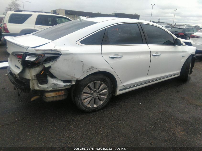 2017 HYUNDAI SONATA HYBRID SE - KMHE24L16HA059325