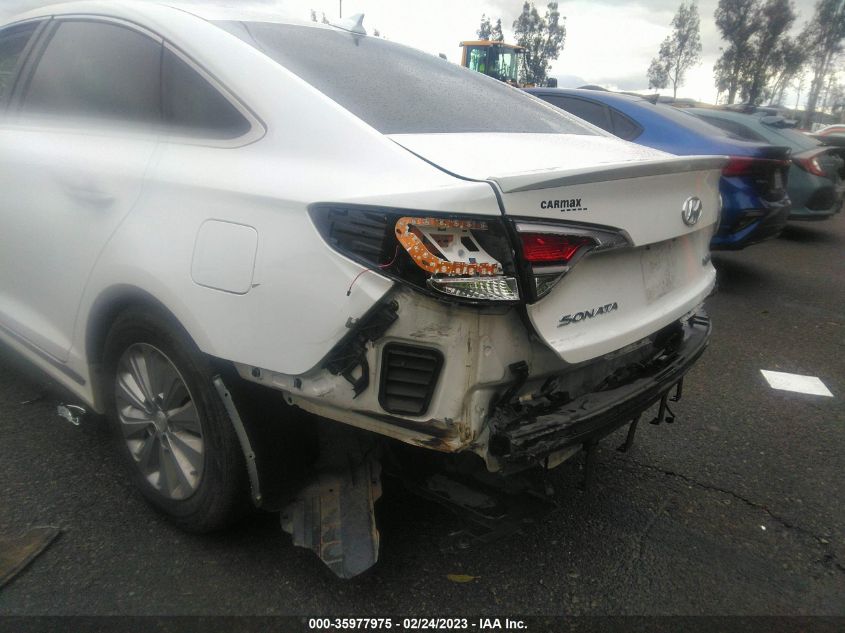 2017 HYUNDAI SONATA HYBRID SE - KMHE24L16HA059325