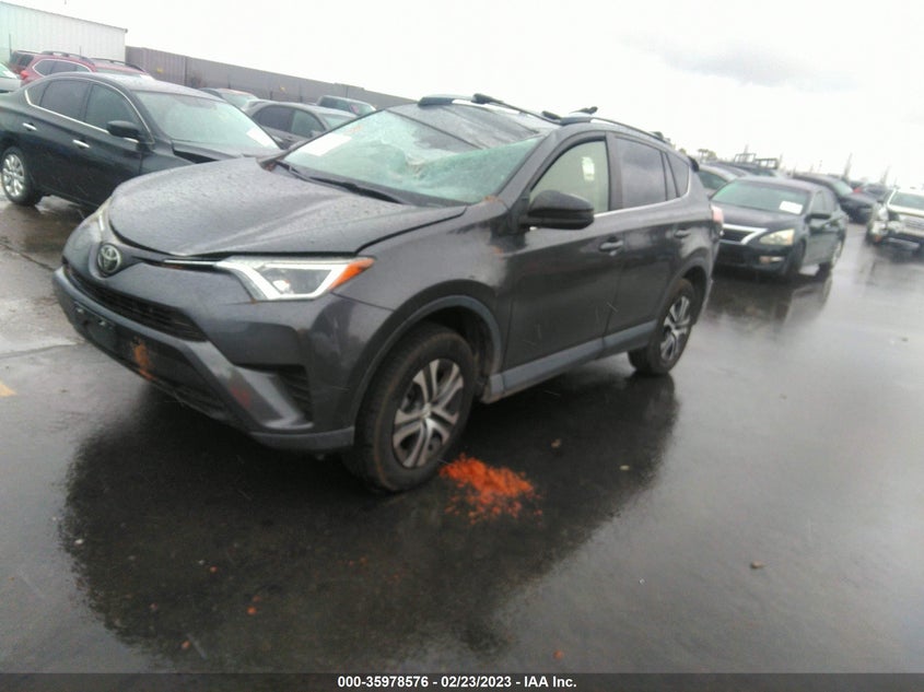 VIN JTMZFREV2HJ127384 2017 TOYOTA RAV4 LE