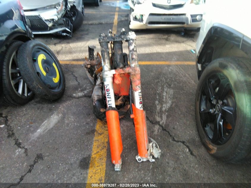 2020 KTM 300 XC-W TPI - VBKXWM236LM300200