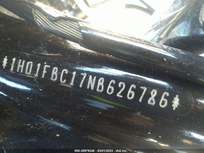 2022 HARLEY-DAVIDSON FLHR - 1HD1FBC17NB626786