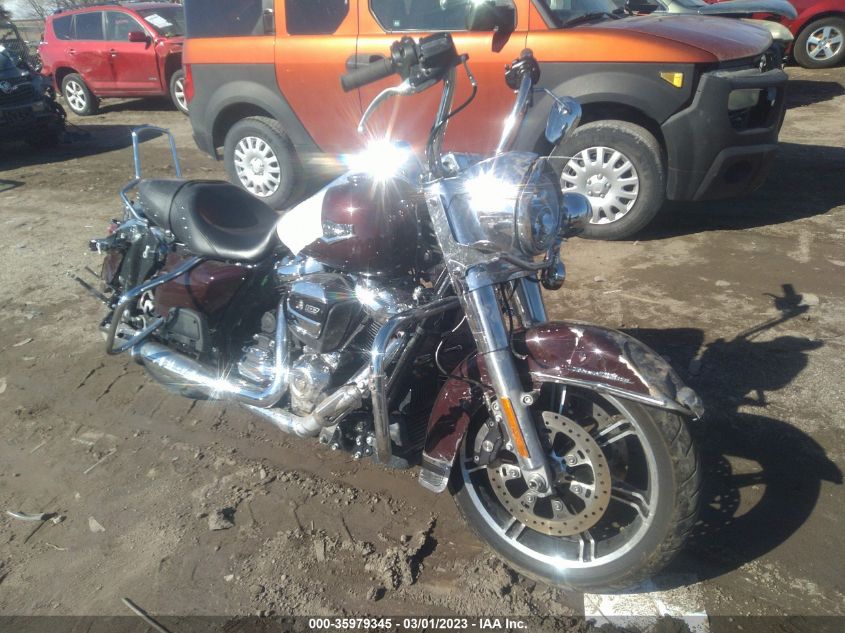 2022 HARLEY-DAVIDSON FLHR - 1HD1FBC17NB626786