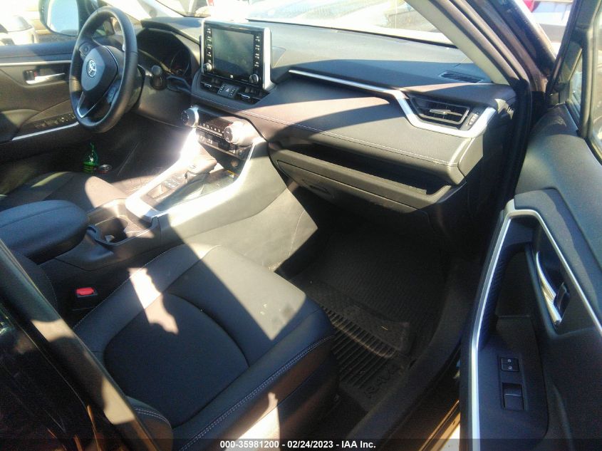 2021 TOYOTA RAV4 XLE PREMIUM - 2T3A1RFV8MW205575