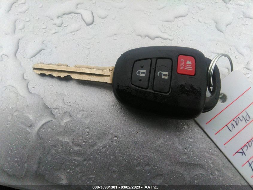 2014 TOYOTA RAV4 XLE - 2T3RFREV0EW221163