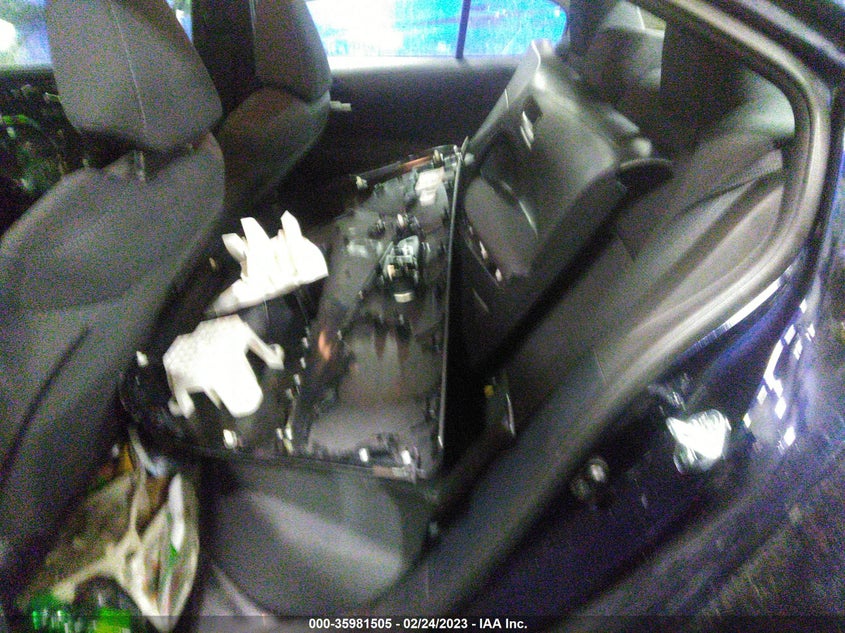 VIN 5YFEPMAE6MP159247 2021 TOYOTA COROLLA LE