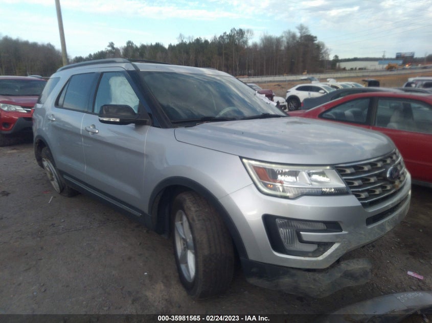 FORD EXPLORER XLT 2017