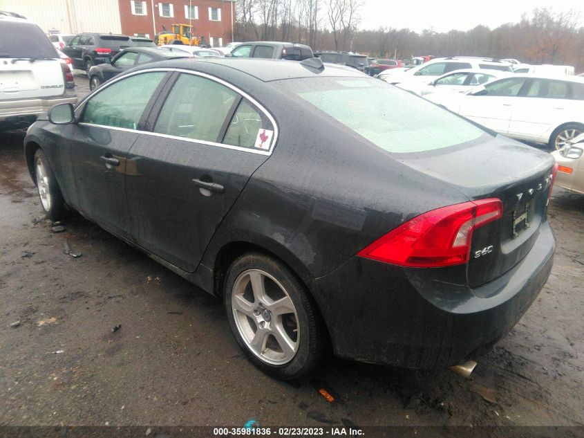 2013 VOLVO S60 T5 - YV1612FS4D1214110
