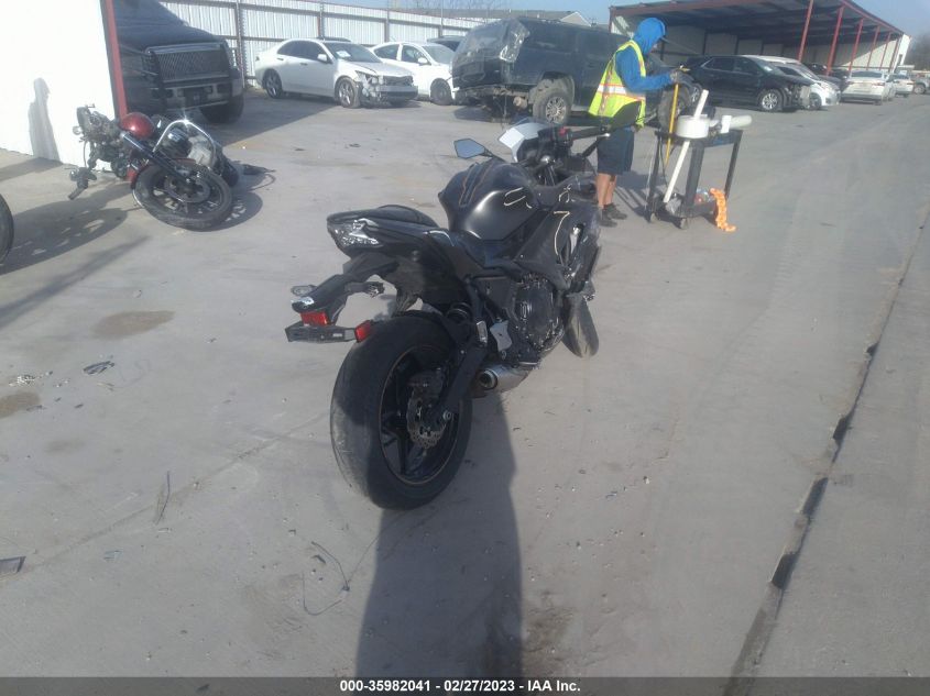 2023 KAWASAKI EX650 R - ML5EXER18PDA81744