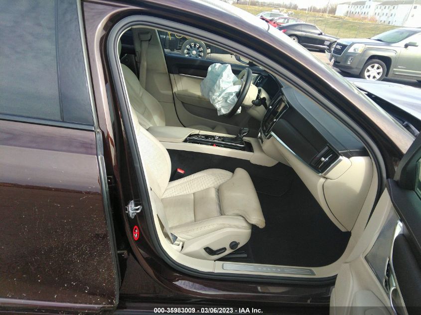 2017 VOLVO V90 CROSS COUNTRY YV4A22NL7H1000772