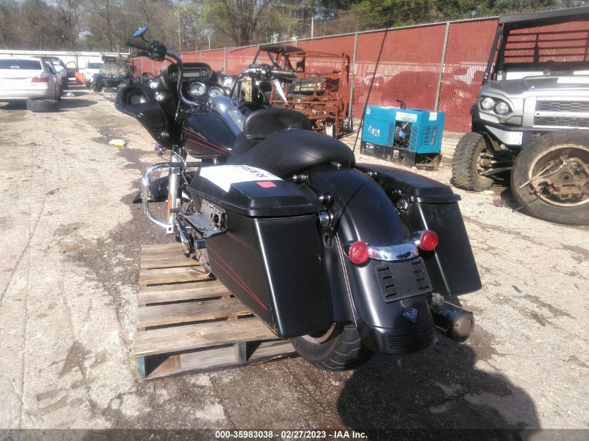 2011 HARLEY-DAVIDSON FLTRX 1HD1KH413BB623909