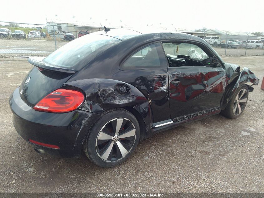 2013 VOLKSWAGEN BEETLE COUPE 2.0T TURBO - 3VWVA7AT7DM620915