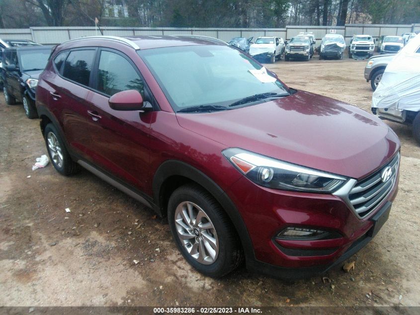 2017 HYUNDAI TUCSON SE - KM8J33A46HU379021