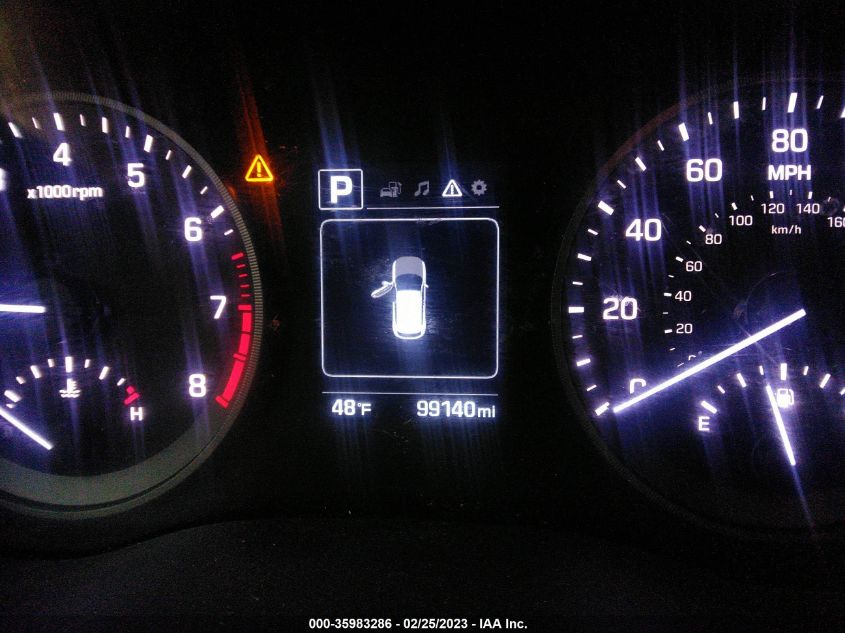 2017 HYUNDAI TUCSON SE - KM8J33A46HU379021